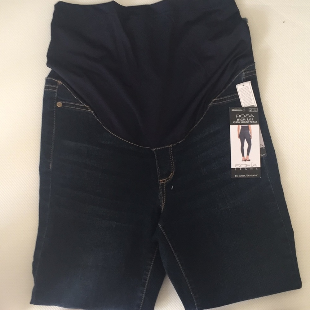 Maternity High Rise Curvy Skinny Ankle size 6